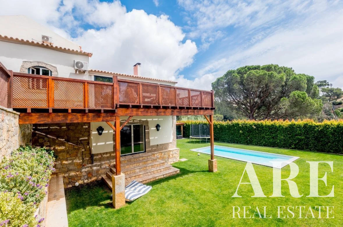 Villa 6-bedroom for sale in Cascais e Estoril, Cascais, Greater Lisbon • ARE-96044