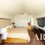 Villa 5-bedroom for sale in Estrela, Lisbon &bull; ARE-96007 - gallery image