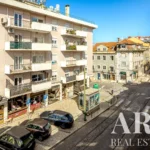 Villa 5-bedroom for sale in Estrela, Lisbon &bull; ARE-96007 - gallery image