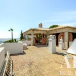 Villa 4-bedroom for sale in Ferragudo, Lagoa, Algarve &bull; ARE-97870 - gallery image