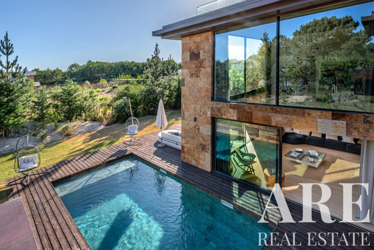 Villa 4-bedroom for sale in Carvalhal, Grândola, Setúbal &bull; ARE-91320
