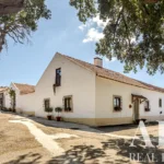 Farmhouse for sale in Dois Portos, Torres Vedras, Greater Lisbon • ARE-90218 - gallery image