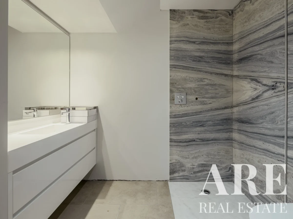 Villa 4-bedroom for sale in Cascais e Estoril, Cascais, Greater Lisbon • ARE-83793