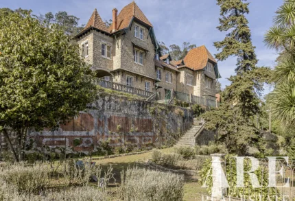 Farmhouse for sale in S.Maria e S.Miguel, S.Martinho, S.Pedro Penaferrim, Sintra, Greater Lisbon &bull; ARE-77659