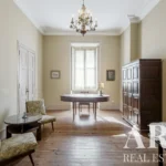 Farmhouse for sale in S.Maria e S.Miguel, S.Martinho, S.Pedro Penaferrim, Sintra, Greater Lisbon • ARE-77659 - gallery image