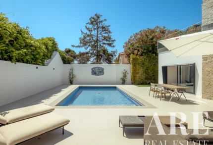 Villa 5-bedroom for sale in Cascais e Estoril, Cascais, Greater Lisbon &bull; ARE-98121
