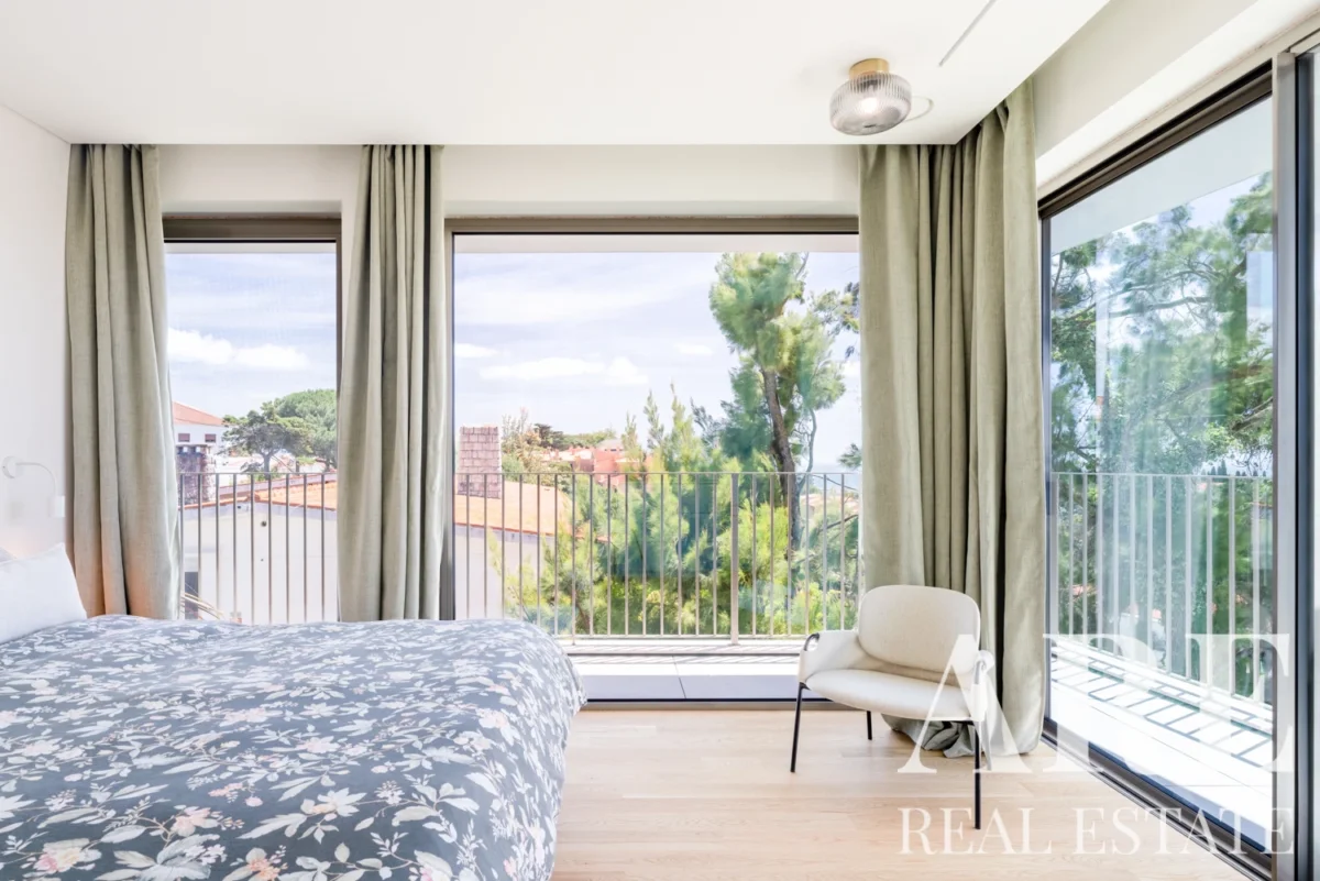Villa 4-bedroom for sale in Cascais e Estoril, Cascais, Greater Lisbon • ARE-98197