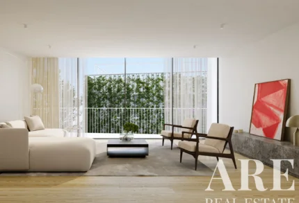 Apartment 3-bedroom for sale in Avenida Valbom, Cascais e Estoril, Cascais, Greater Lisbon &bull; ARE-98206