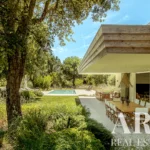 Villa 5-bedroom for sale in Quinta do Conde, Sesimbra, Setúbal &bull; ARE-98216 - gallery image