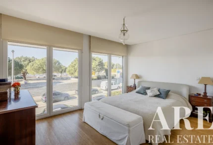 Villa 4-bedroom for sale in Carcavelos e Parede, Cascais, Greater Lisbon &bull; ARE-84230