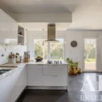 Villa 4-bedroom for sale in Carcavelos e Parede, Cascais, Greater Lisbon &bull; ARE-84230 - gallery image