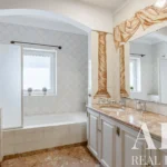 Villa 5-bedroom for sale in Cascais e Estoril, Cascais, Greater Lisbon &bull; ARE-99383 - gallery image